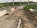 Приводят в порядок дорогу в районе балки реки «Атюхта»