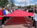 Полотно Победы развернули в Шахтах 