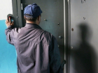 Рецидивиста, грабившего под видом работника газовой службы, задержали в Шахтах