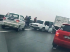 «Семерку» вместе с водителем расплющило об грузовик в страшной аварии под Шахтами