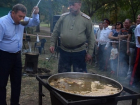 Национальными блюдами угощали шахтинцев на праздновании Дня города и Дня шахтера