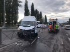 Водитель маршрутки «Самбек-Новошахтинск» совершил аварию вблизи Шахт 