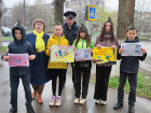 ДТП с участием детей можно предотвратить: Алексей Смирнов и ученики 38 школы предупреждают и советуют