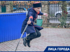 Мастерица фланкировки Елена Лазарева обучает юных казачат исконным традициям 
