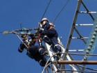 Трое сотрудников электросетей из Шахт помогают восстановить электроснабжение Крыма