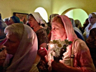 Православные шахтинцы отмечают День Святой Троицы