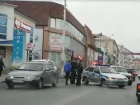 Полицейские столкнулись с автоледи на проспекте Победа Революции в Шахтах