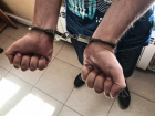«Дал позвонить»: добрый шахтинец лишился телефона и денег 