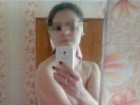 Гадалка выманила у девушки из Шахт интимные фотографии и распространила их по интернету