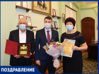 Супругам Мирошниченко вручен знак губернатора «Во благо семьи и общества» 