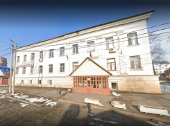 В центре Шахт отремонтируют задние детской школы искусств