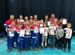 Восходящие звезды кикбоксинга: новые медали у шахтинских спортсменов