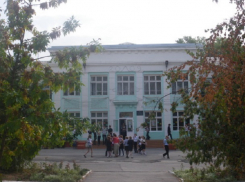 В Шахтах в 2016 году выросло количеств миллионеров среди директоров школ 