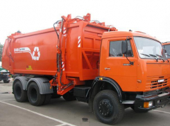 Мусоровоз сбил пенсионерку в Шахтах