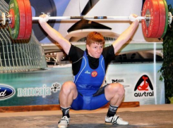 Шахтинского штангиста Алексея Косова обвинил в применении допинга