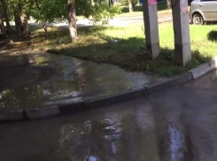 Двое суток нет воды в поселке ХБК из-за большого порыва