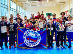 Кикбоксеры завоевали второе общекомандное место на соревнованиях в Минводах