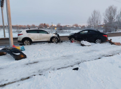 В поселке Каменоломни в ДТП пострадали двое