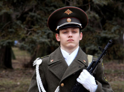 Часовые поста: городскому патриотическому объединению – 10 лет