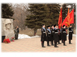 Пример советских частей, занявших Шахты, учит упорству, проявлению дерзкой инициативы: из записок времен войны