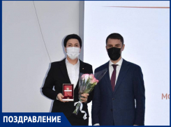 Директор шахтинского МФЦ отмечена медалью «За доблестный труд на благо донского края»