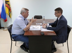 Одними из главных проблем города Андрей Ковалев назвал уборку и благоустройство