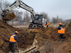 Заменен аварийный участок канализационного коллектора по переулку Тюменский