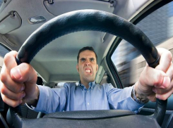 Шахтинских автовладельцев будут штрафовать на 5000 рублей за опасное вождение