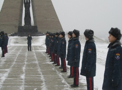 В поселках города почтили память героев, освобождавших Шахты