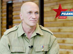 «Ангел русского духа»: Герой России Андрей Богатов впервые рассказал о легендарном подвиге и помощи защитникам Родины