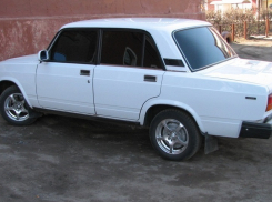 В Шахтах ищут угонщиков ВАЗа