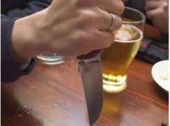  Женщину из Шахт порезали ножом в Красносулинском районе