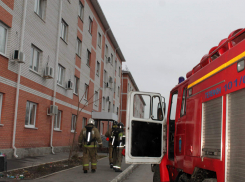 В многоквартирном доме, частично заселенном семьями сирот, произошел пожар