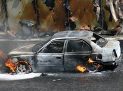 В Шахтах угнали и сожгли «Hyundai accent»