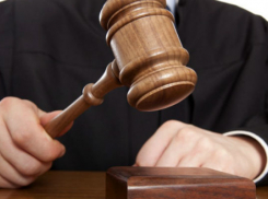 Избивавший мать шахтинец избежал наказания