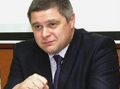 Мэр Шахт поругался с депутатом Романовским из-за слов о безработице в городе