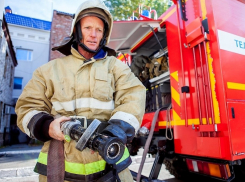 Имя героя-пожарного Владимира Шилина занесено на Доску почёта 