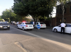 Сколько водителей сели за руль пьяными на выходных, статистике не известно, но попались двое