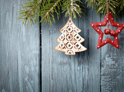 Предпринимателям напомнили: пора готовиться к новогодним праздникам