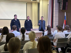 Школьникам рассказали секреты криминалистики в Шахтах 