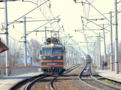 В Красном Сулине мужчина попал под поезд