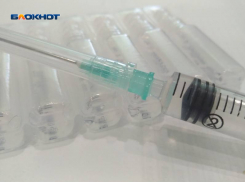 Шахтинских пенсионеров обязали вакцинироваться от COVID-19