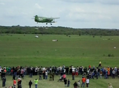 На Шахтинском аэродроме прошло праздничное авиа-шоу