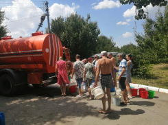 На Пролетарке и улице 50 лет ВЛКСМ  в Шахтах нет воды