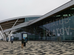 Коронавирус наступает: в аэропорту «Платов» усилили меры безопасности 