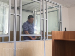 Защита шахтинского предпринимателя Андрея Шмелёва считает, что обвинившие его в растрате свидетели, недееспособны