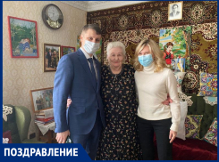 С наступающим Новым годом поздравили ветерана войны