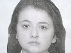 В Шахтах ищут 14-летнюю Викторию Румянцеву