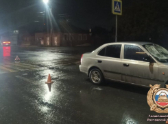 26-летний водитель сбил двух человек на пешеходном переходе в Шахтах