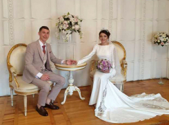 Сколько шахтинских пар расписались в «красивую» дату – 21.08.21